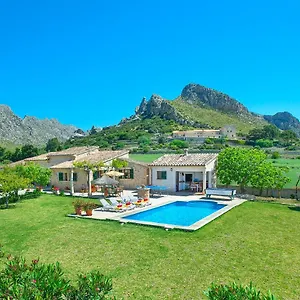 Villa Owl Moya - Walking Distance To The
